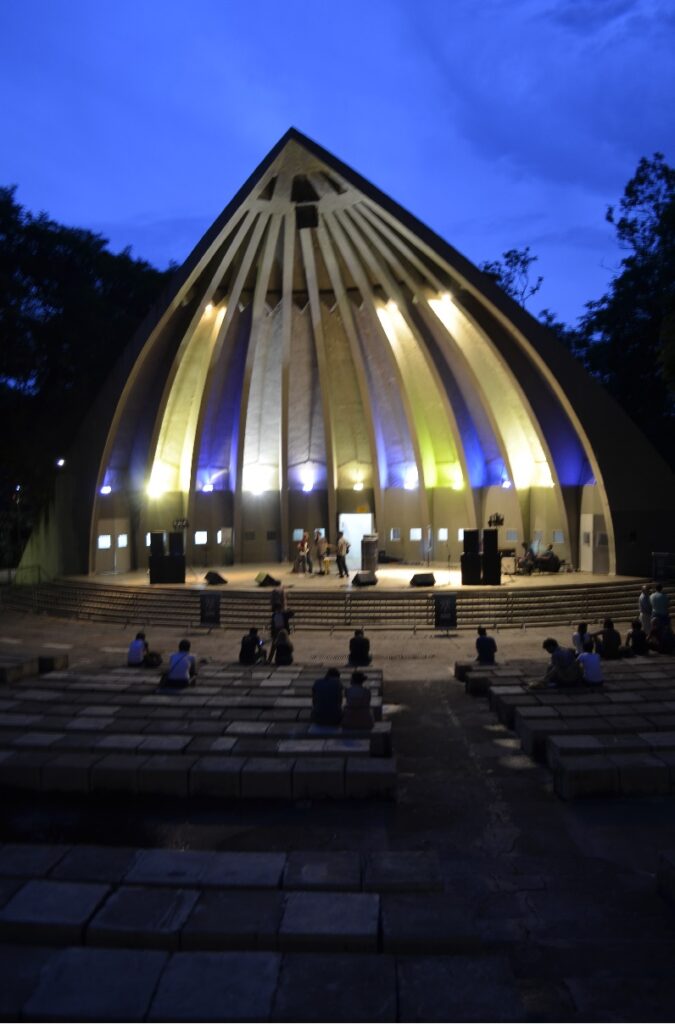 Alunos-Artistas e SAE Ação Cultural fecham 2015 com show na Concha Acústica